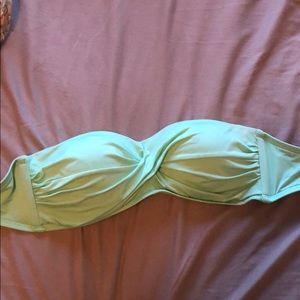 Strapless bikini top